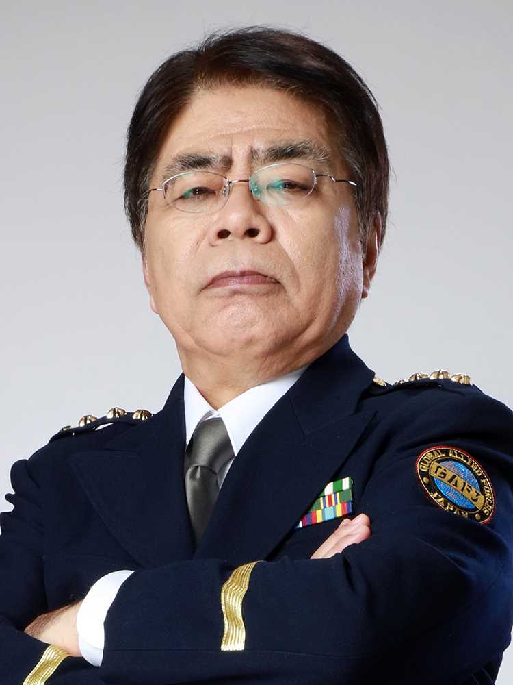 泽塔奥特曼栗山长官