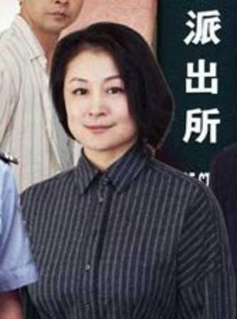 小镇警事·明天我休息徐慧