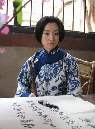 围屋里的桃花瞬华