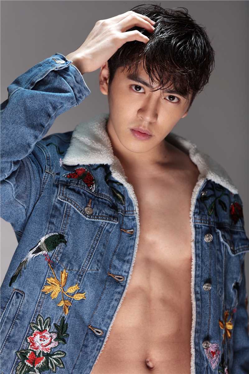 末法王座杨子骞