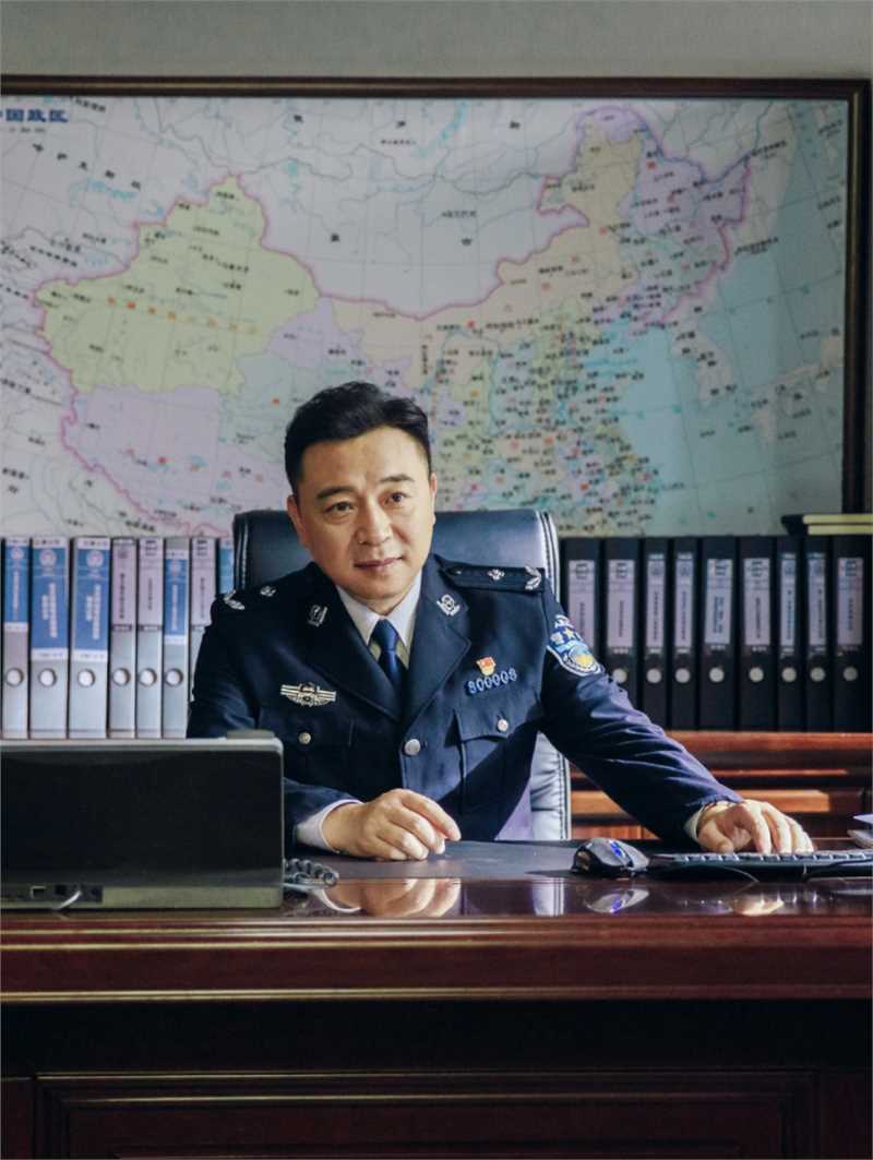 不说再见刘寒山