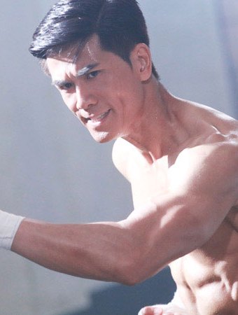 铁拳英雄国语夜来吉