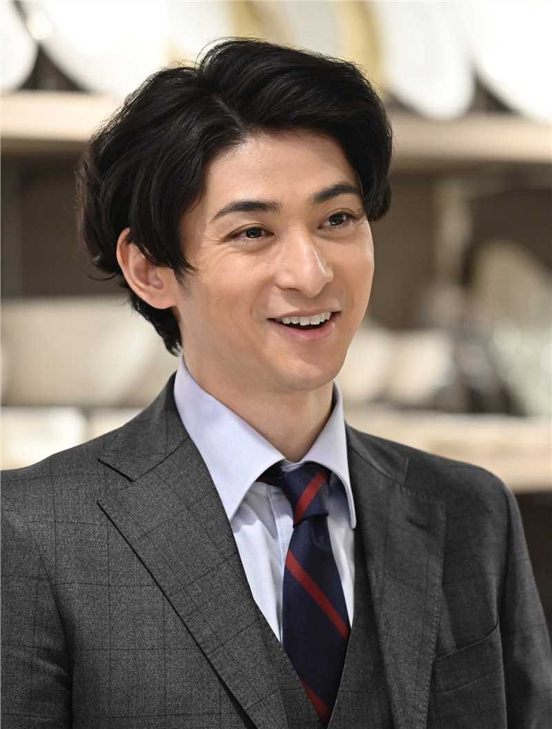 恋爱何必认真?坂入拓人