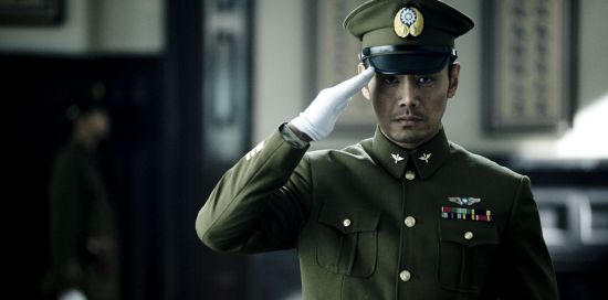 血战长空高云天