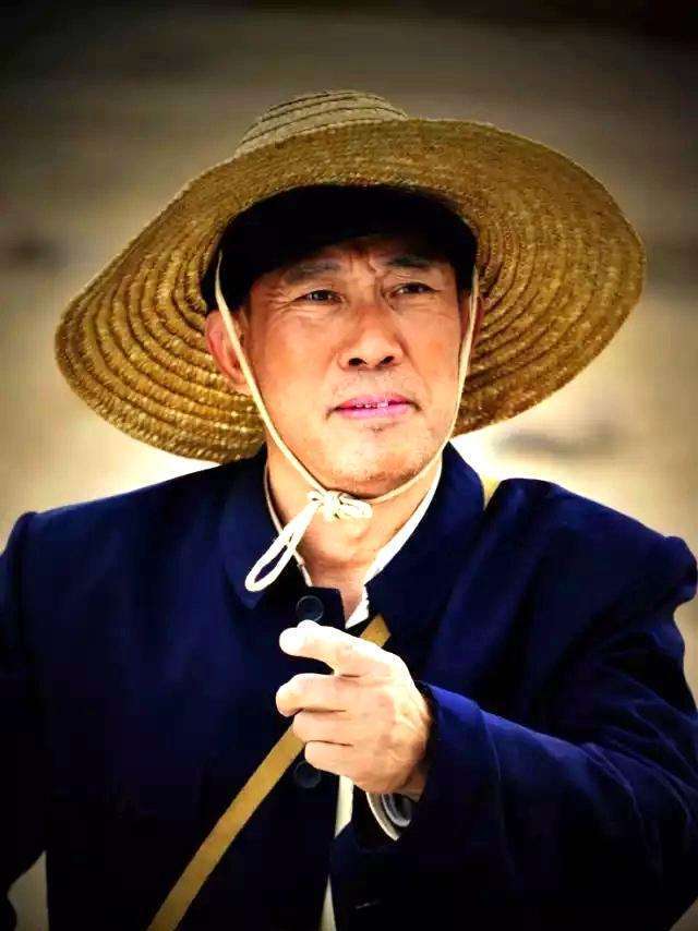 面向群众李培福