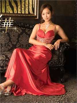 派遣女公关彩华