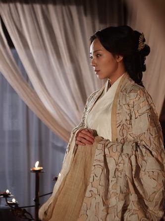 相爱穿梭千年许皇后