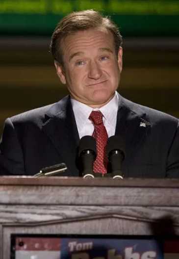 年度风云人物汤姆·多比斯的扮演者是罗宾·威廉姆斯