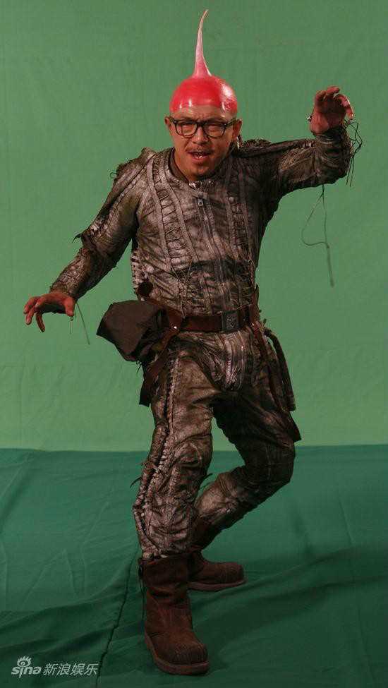 倔强萝卜老罗的扮演者是黄渤