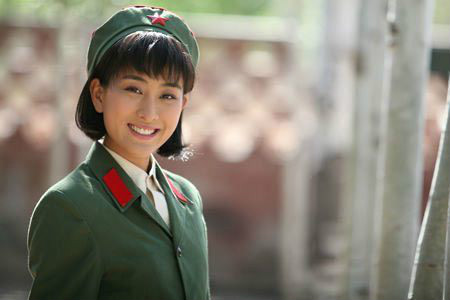 军旗飘扬杨五月的扮演者是马苏