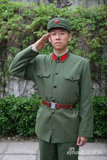 军旗飘扬马八一的扮演者是夏雨