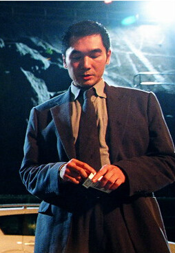 天行者宋国明的扮演者是方中信