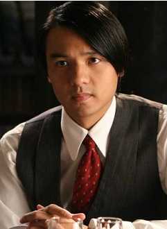 犀照刘诚的扮演者是冯德伦