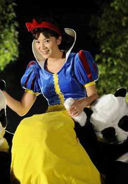 大内密探零零狗彩云公主的扮演者是小宋佳