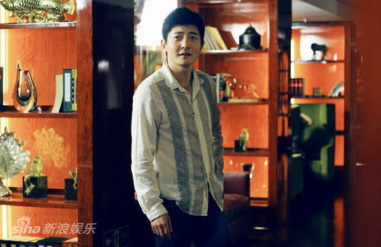 大男当婚黄伟业