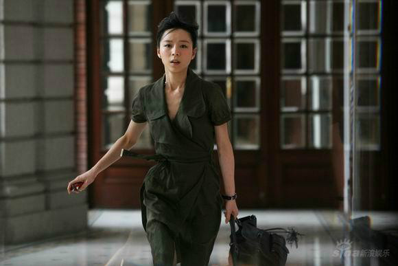 证人高敏的扮演者是张静初