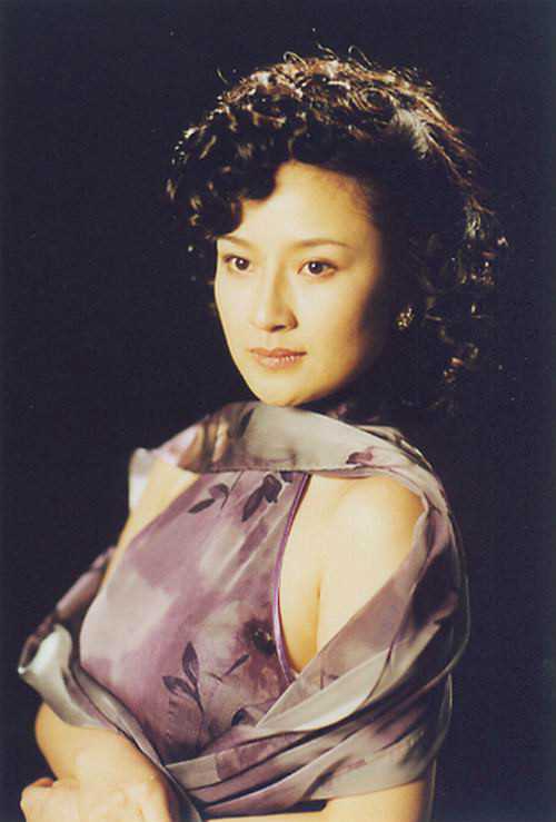 一江春水向东流何文艳