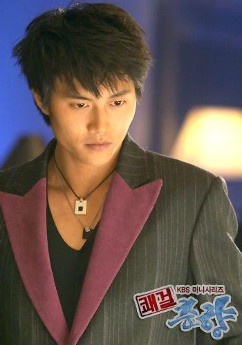 豪杰春香李梦龙的扮演者是在熙