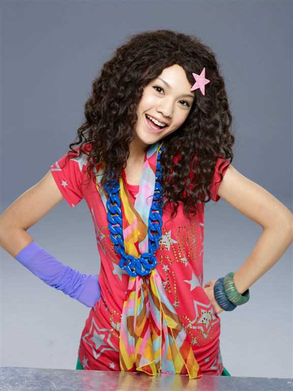 不良笑花蒋小花的扮演者是杨丞琳