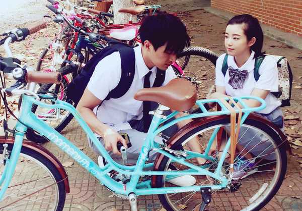 会痛的17岁吕吕