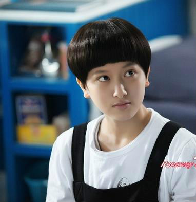 落跑甜心徐令娜,徐垒的扮演者是郑靓歆