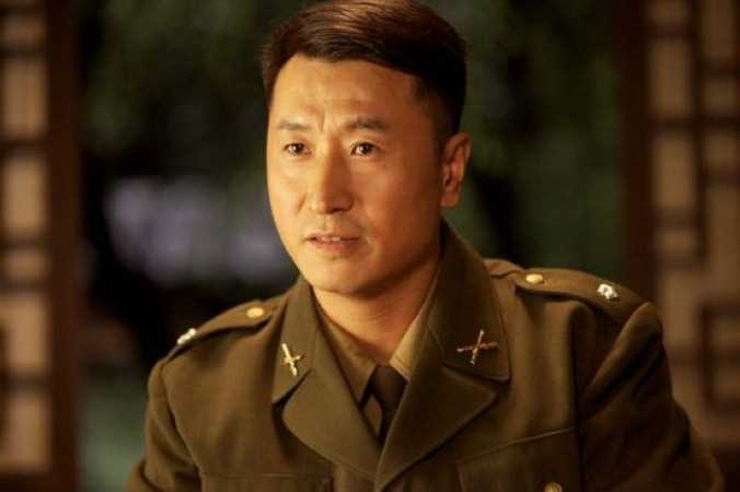 渡江！渡江！黄怀恩的扮演者是张笑君