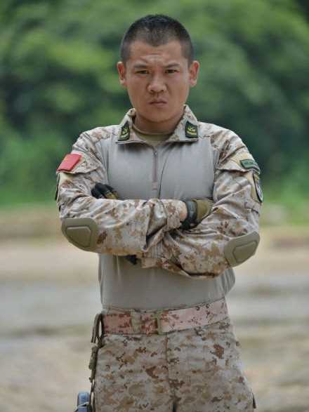 特种兵之火凤凰阎刚的扮演者是姜艺声