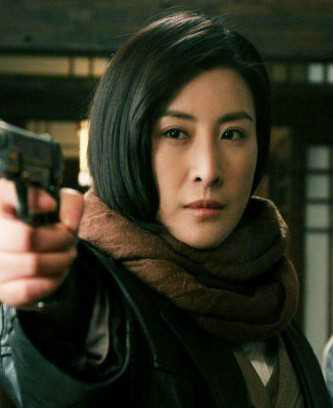 冬日惊雷黄秋英