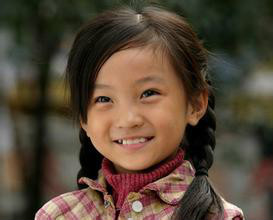 春草何元元的扮演者是林妙可