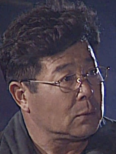 火花朴之贤的父亲