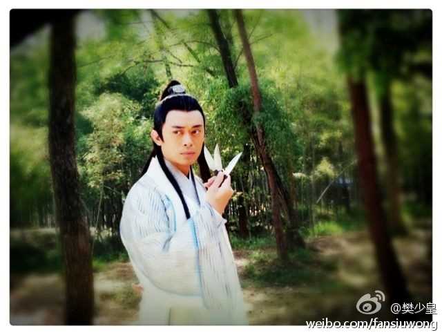 新圆月弯刀李寻欢