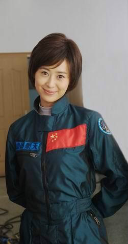 飞天薛沂蒙的扮演者是王晶