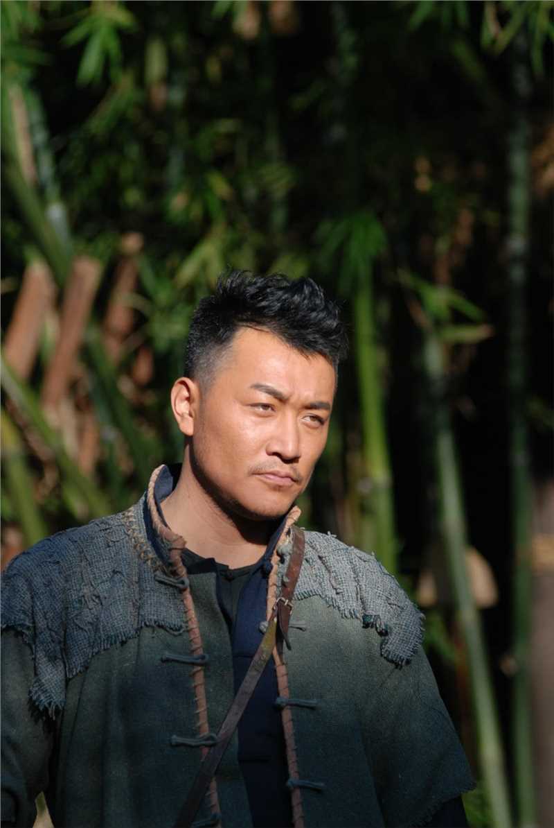 我的传奇老婆查大虎