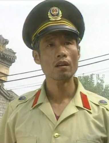 无悔追踪肖大力的扮演者是刘佩琦