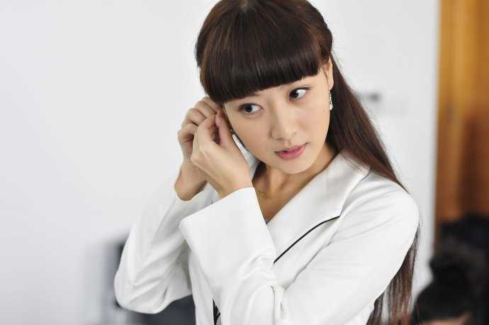 苦咖啡沈离的扮演者是白冰