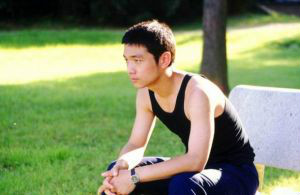 其实不想走康德的扮演者是任重