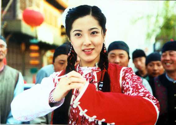 江山儿女几多情苗翠花的扮演者是曾黎