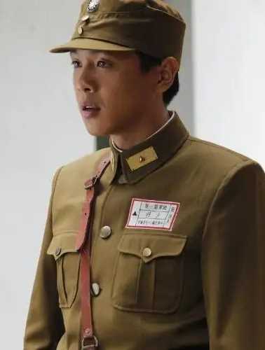 雳剑严颂声 的扮演者是张若昀