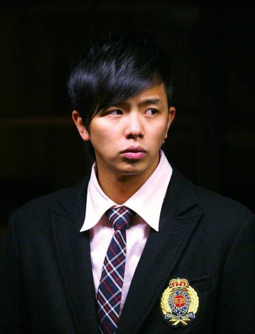 侦探家族黄辉宏