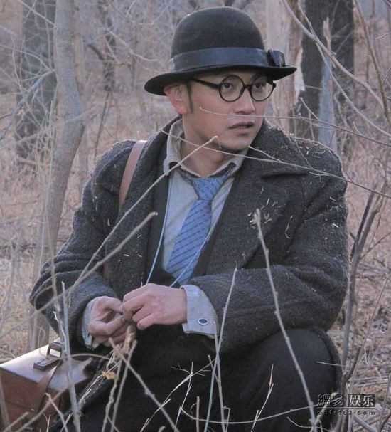 燃烧白小天的扮演者是张洪睿