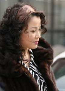 穷妈妈富妈妈莫莉