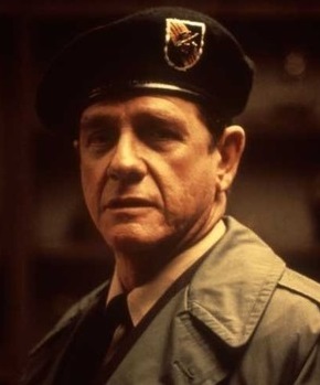 第一滴血塞缪尔·特劳特曼上校