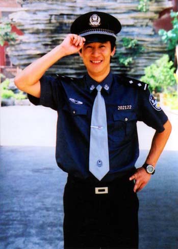 天使不寂寞边强