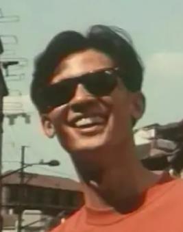 周末情人阿西的扮演者是贾宏声