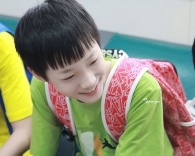 男生学院自习室天宇寻