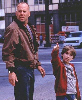 水银蒸发令杰夫的扮演者是布鲁斯·威利斯