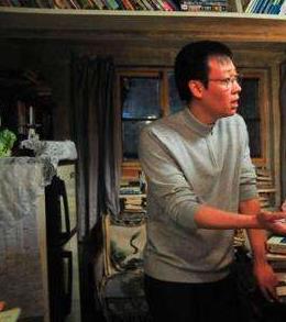 万家灯火何老三