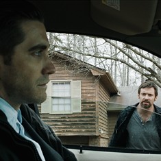 囚徒Alex Jones的扮演者是保罗·达诺