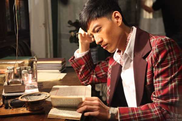 开国前夜齐长鹏