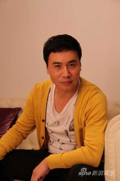 岳父太囧周天明的扮演者是白永成